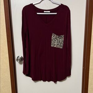 Zenana Women's Burgundy Top with Leopard Pocket Size L